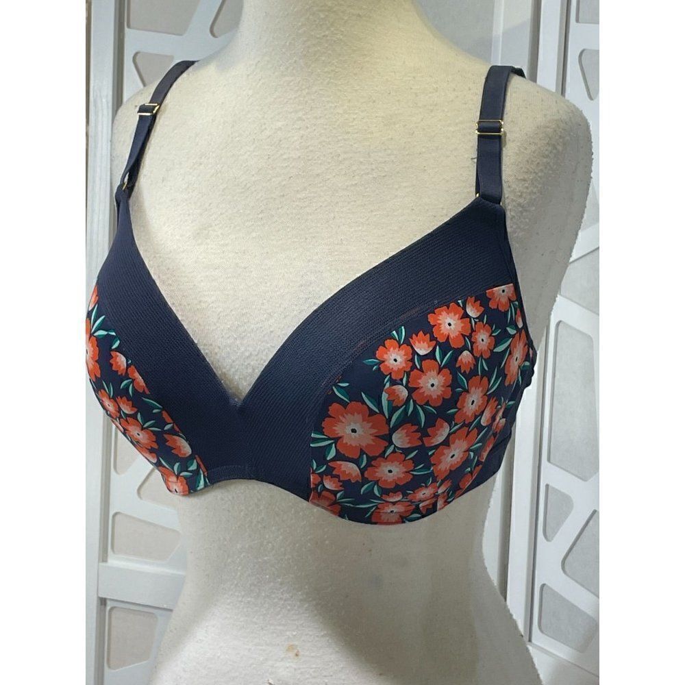 Lively Sz 36DD Floral Wireless Padded Bra X-Back Convertible Straps